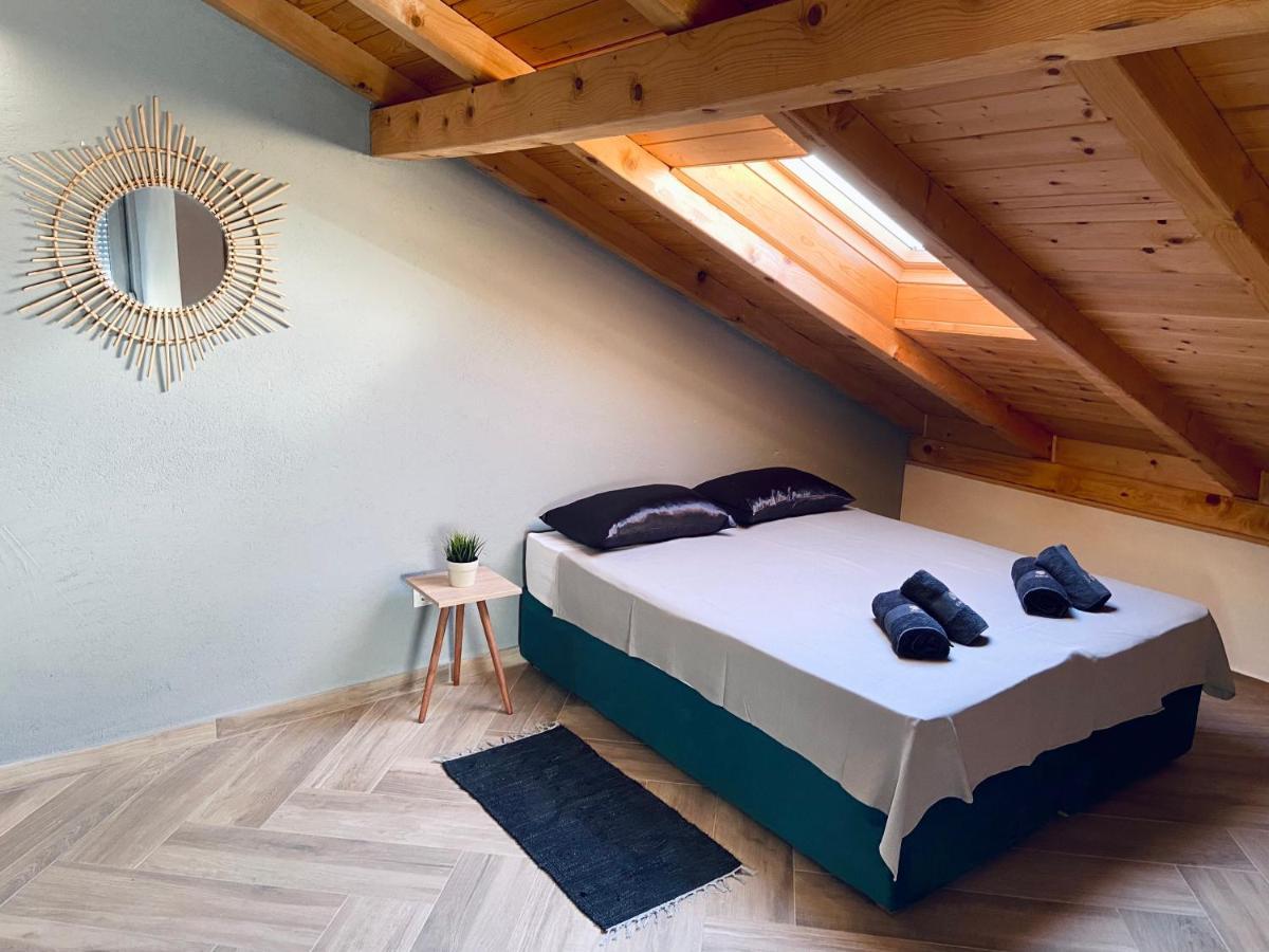 Apartment House Gaia Gajac Экстерьер фото