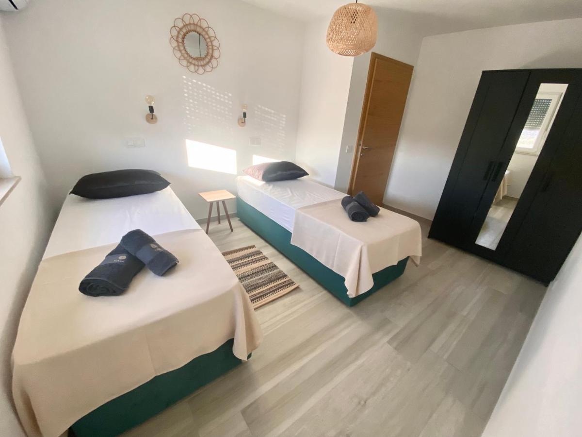 Apartment House Gaia Gajac Экстерьер фото